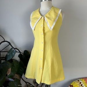Vintage 1960’s Pastel Yellow Lace Dagger Collar Mini Shift Dress